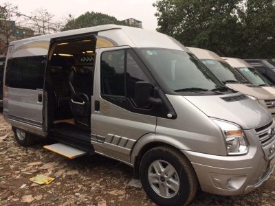 Shared minivan transfer to Pu Luong