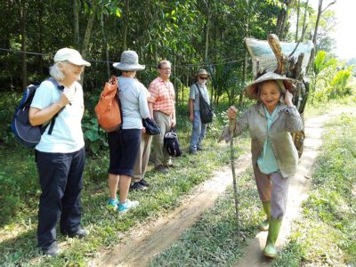 Walking trail connecting villages in Pu Luong Nature Reserve